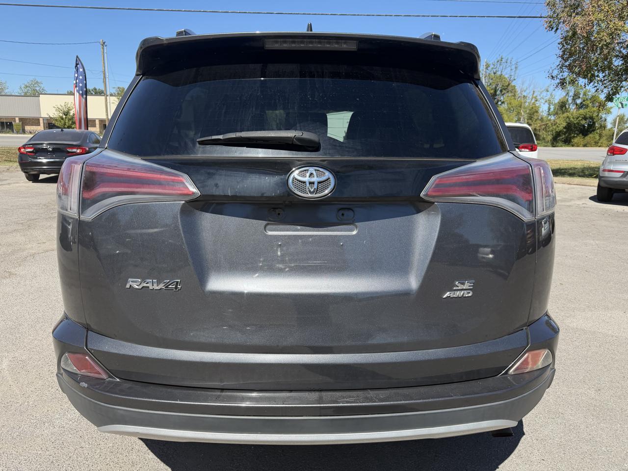 Toyota RAV4 photo 7