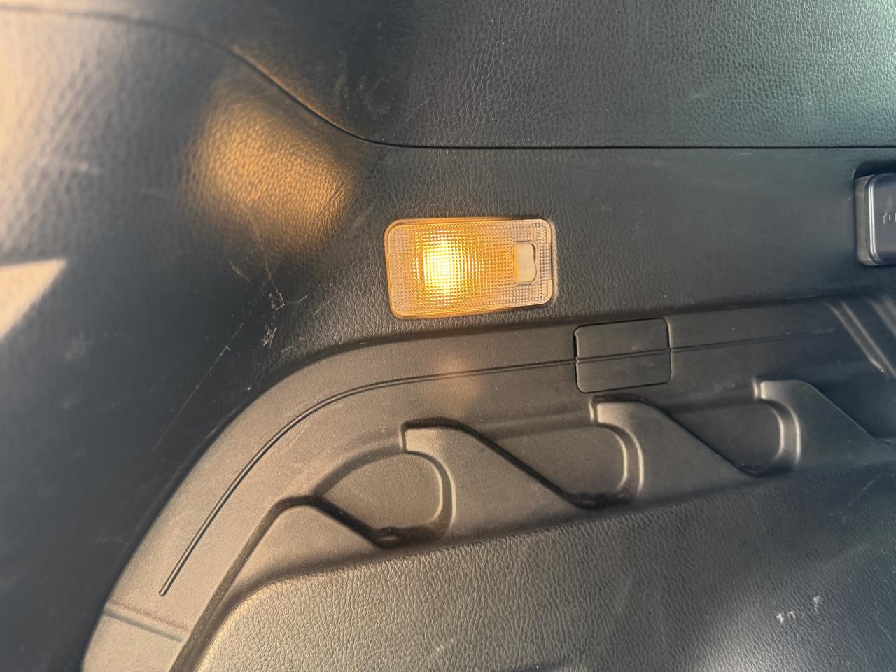 Toyota RAV4 photo 10