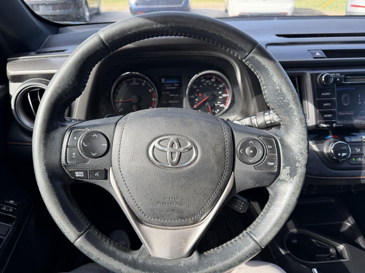 Toyota RAV4 photo 13