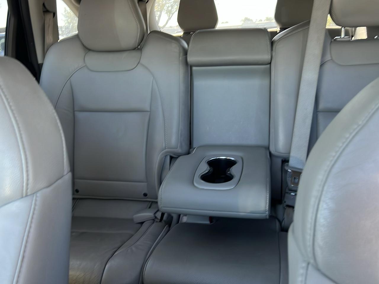 Acura MDX SH-AWD 4dr Tech Pkg 2015
