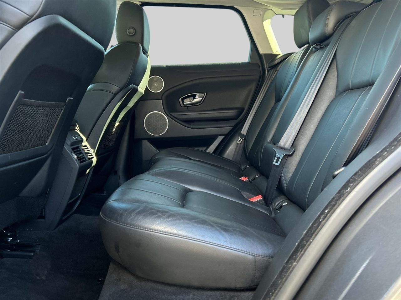 Land Rover Range Rover Evoque 5 Door SE 2017