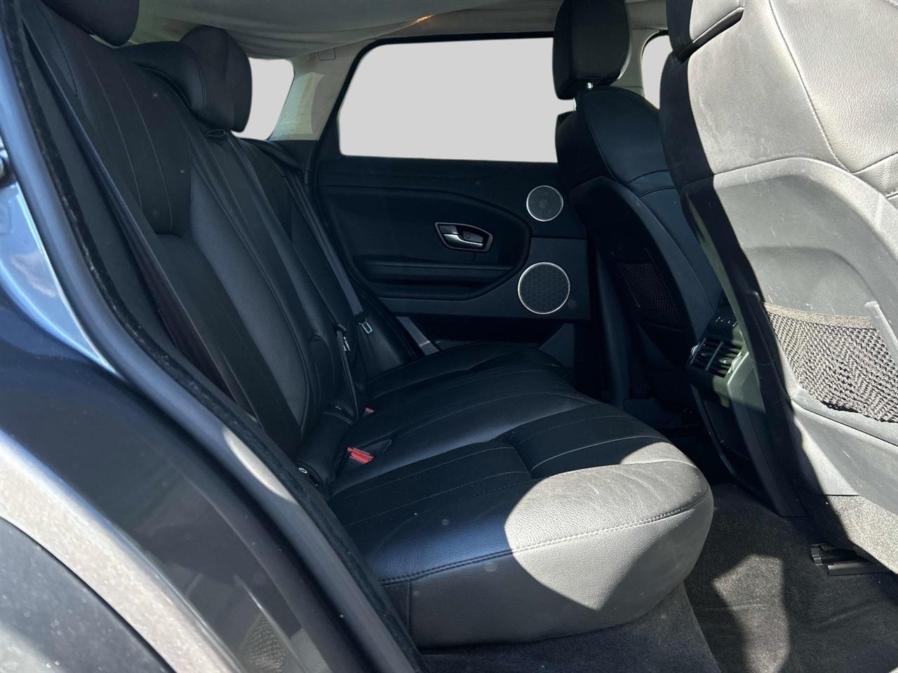 Land Rover Range Rover Evoque 5 Door SE 2017