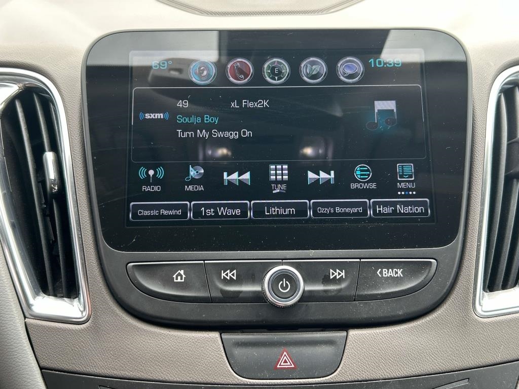 Chevrolet Malibu  2017 Chevrolet Malibu  2017