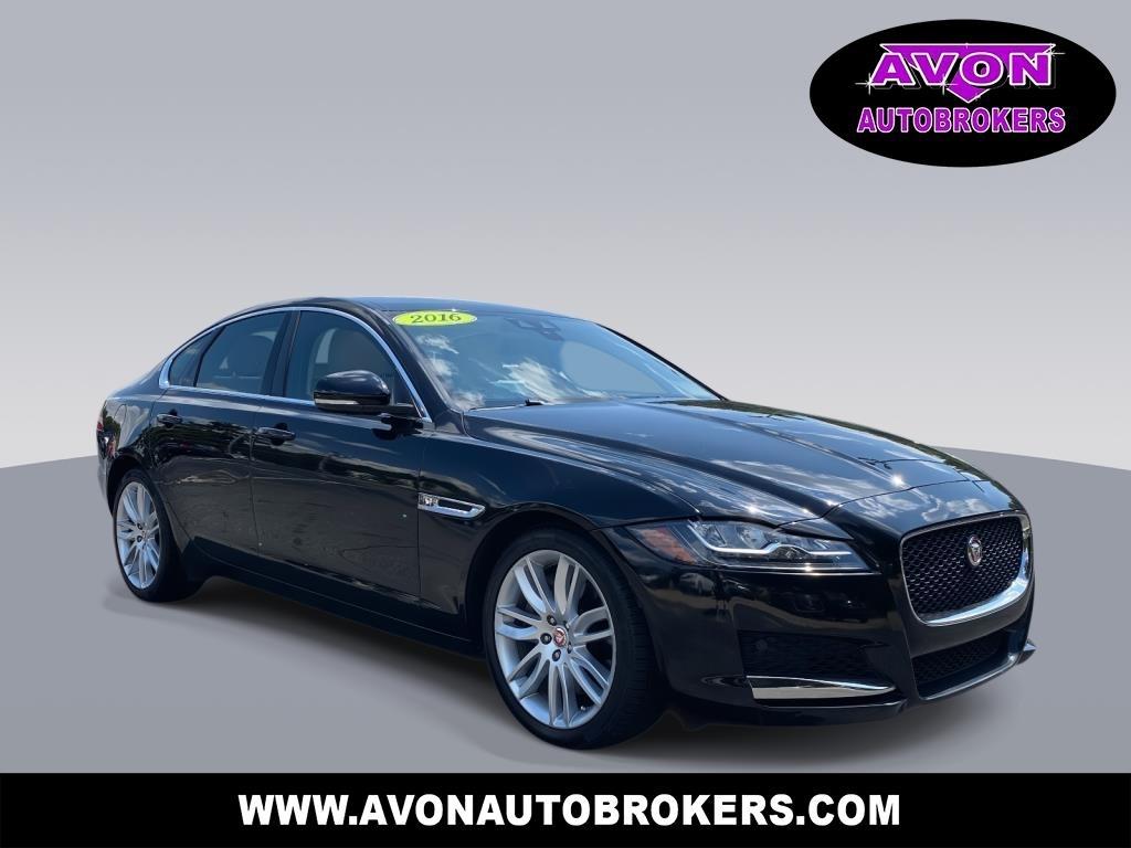 Jaguar XF-Series  2016