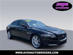 2016 Jaguar XF-Series 