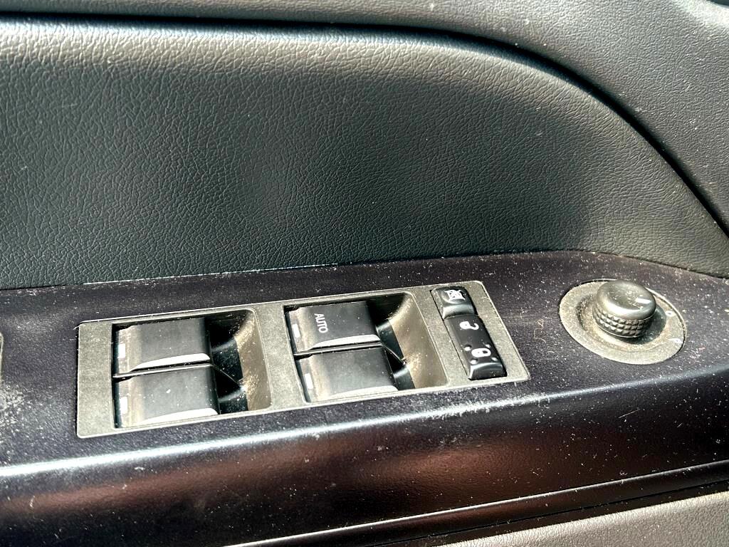 2016 Jeep Patriot High Altitude Altitude Edition photo 16