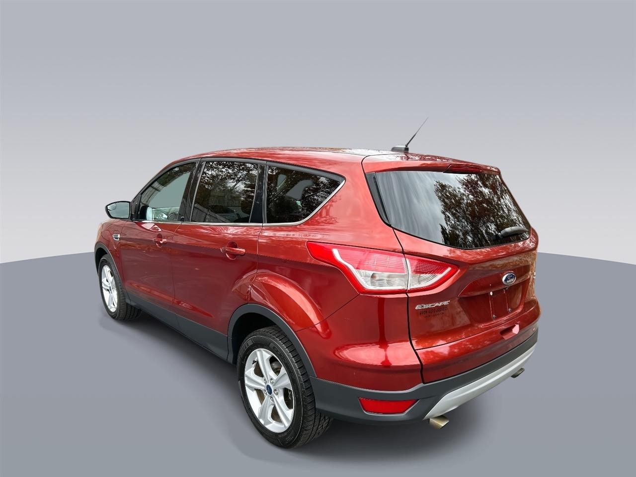 Ford Escape  2014