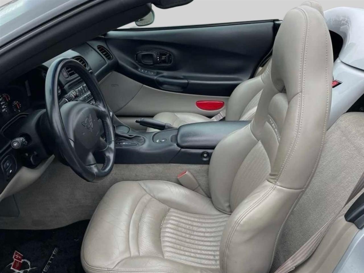 Chevrolet Corvette  1999