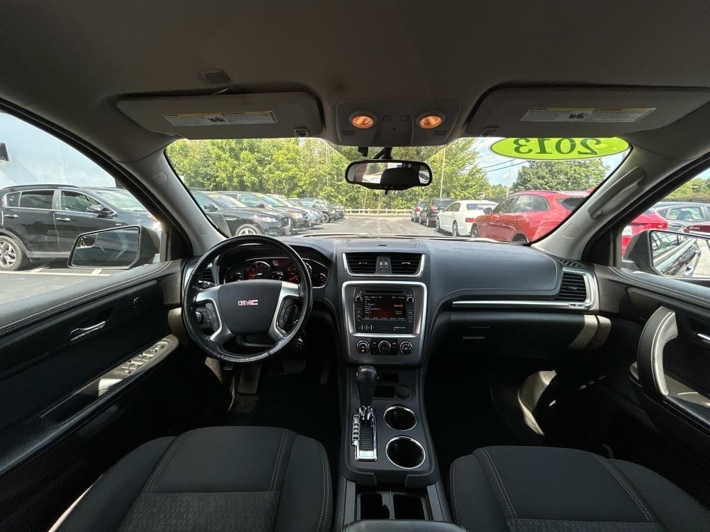 GMC Acadia  2013