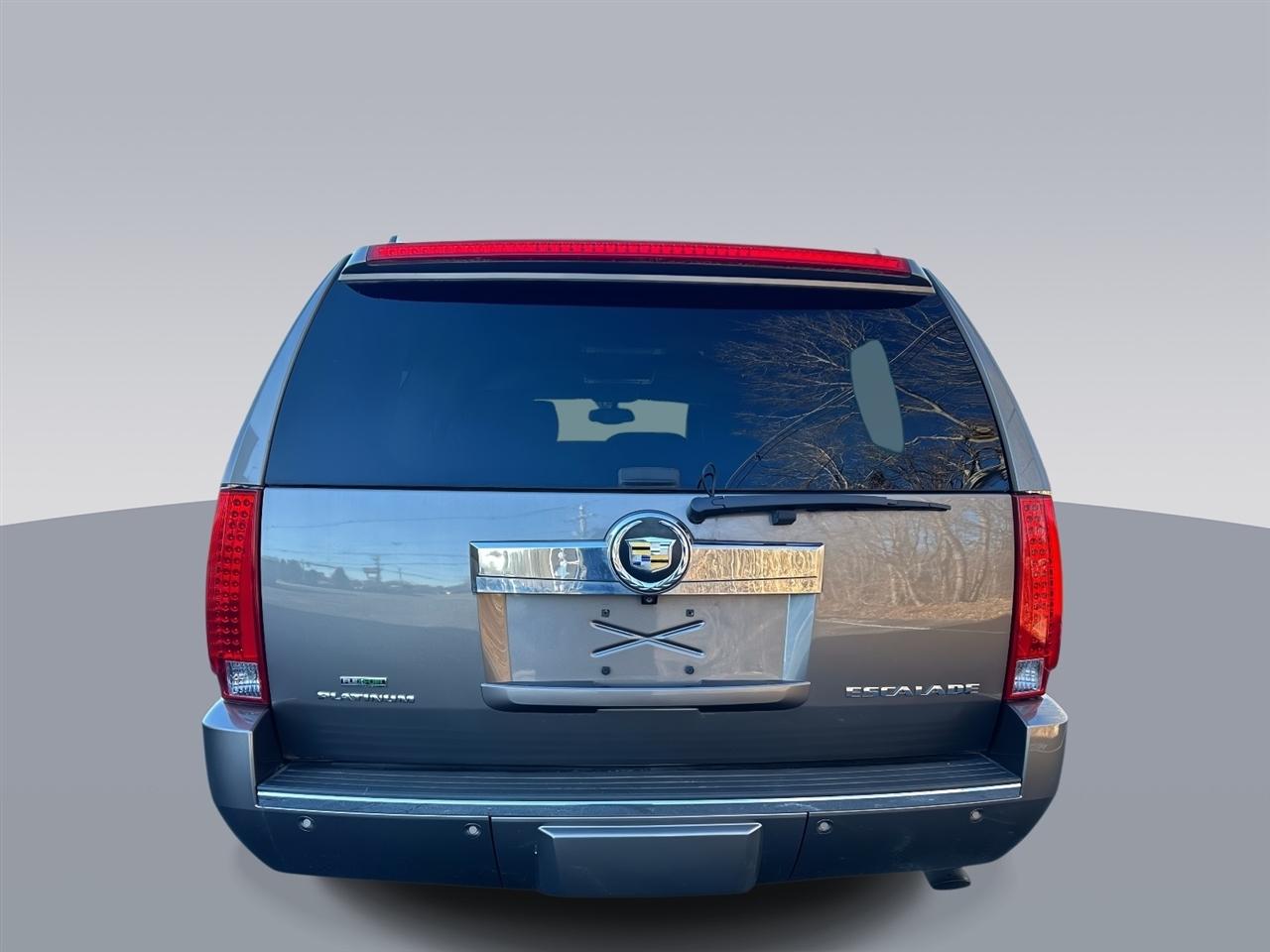 Cadillac Escalade  2012