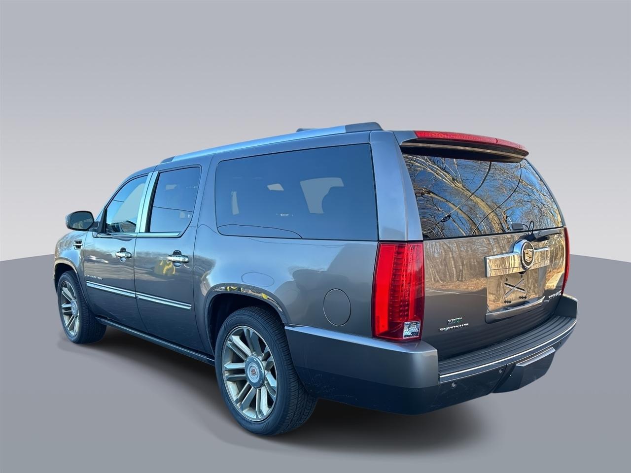 Cadillac Escalade  2012