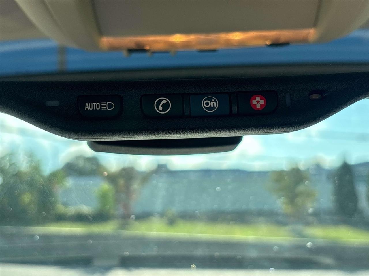 Cadillac Escalade  2012