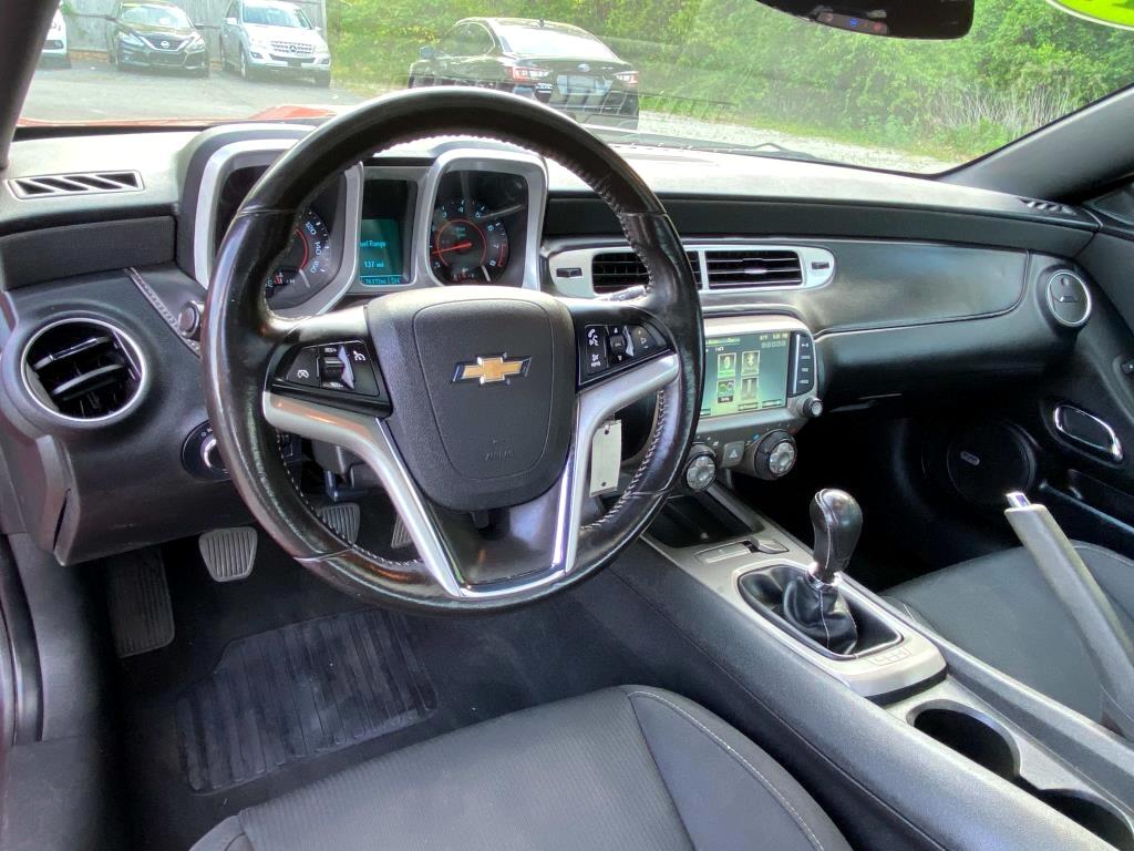 2014 Chevrolet Camaro 1LT photo 9