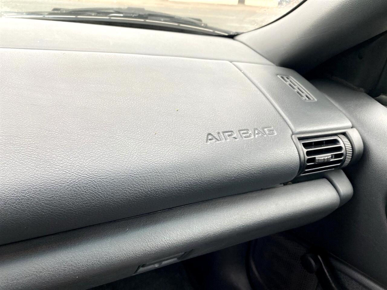 1995 Chevrolet Camaro Coupe photo 20