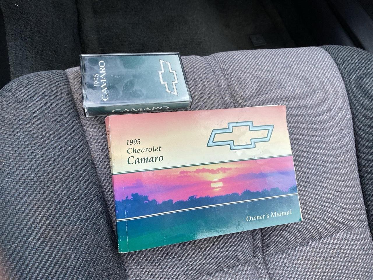 Chevrolet Camaro  1995