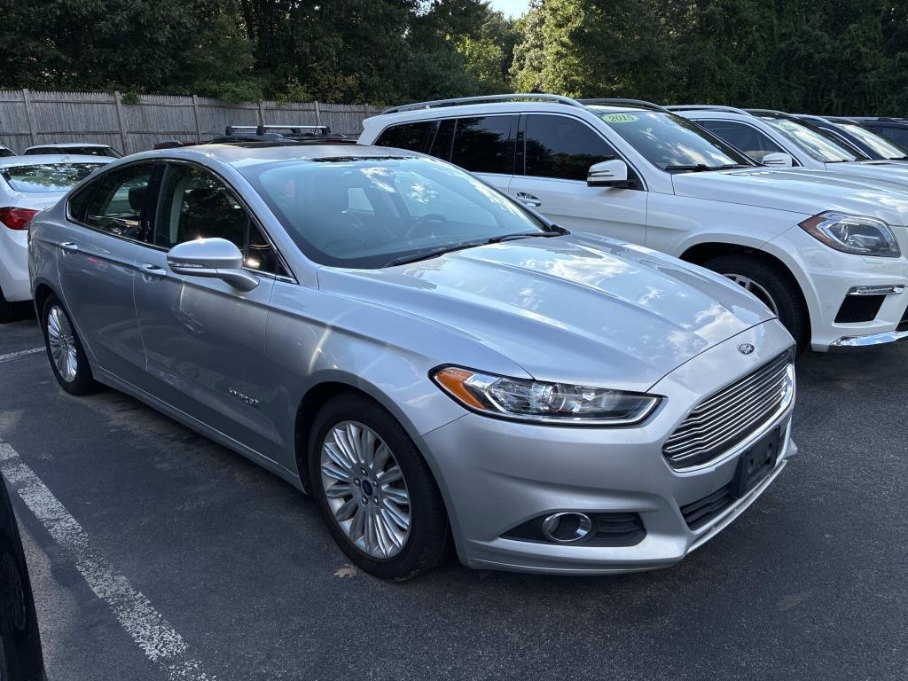Ford Fusion Hybrid  2015