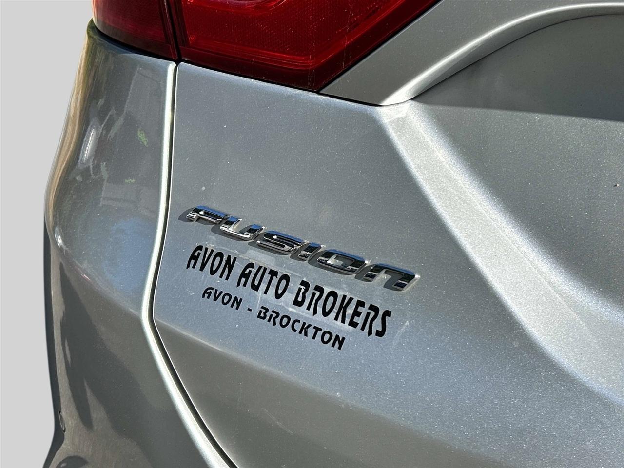 Ford Fusion Hybrid  2015