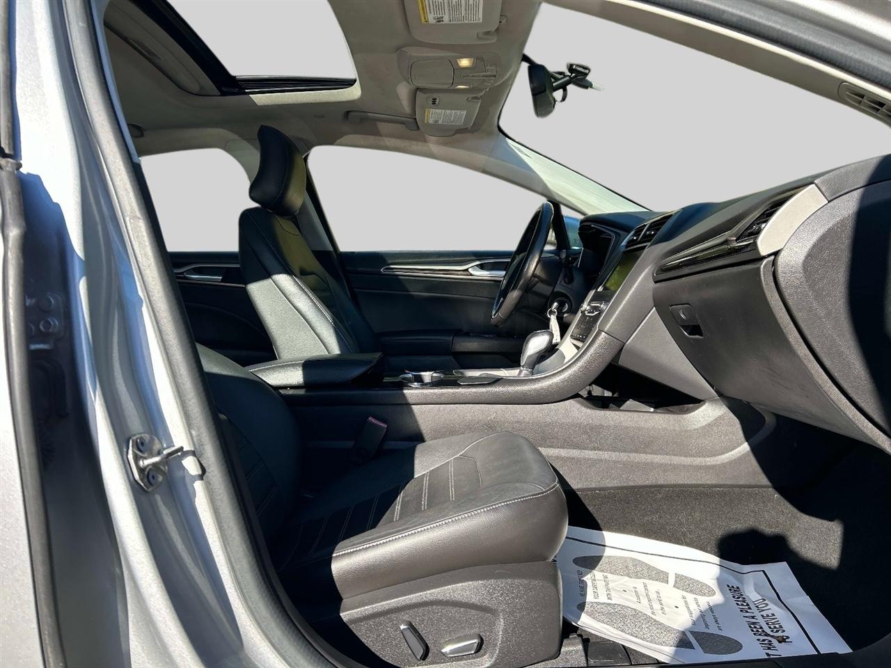 Ford Fusion Hybrid  2015