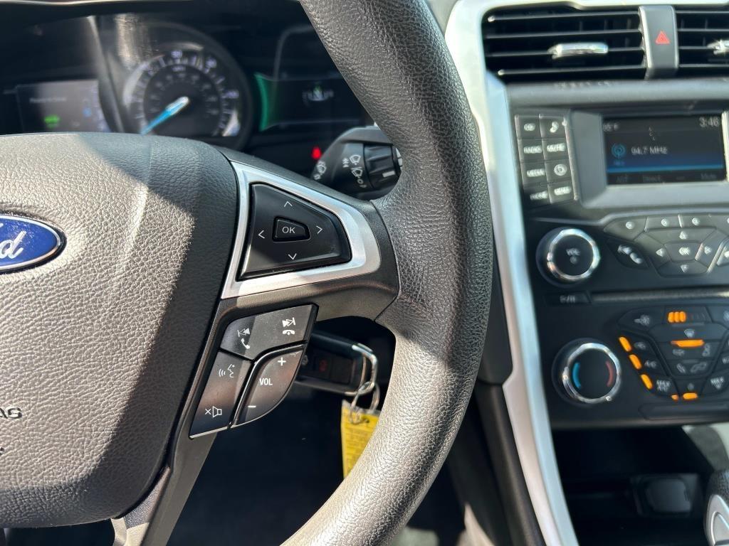 Ford Fusion Hybrid  2014