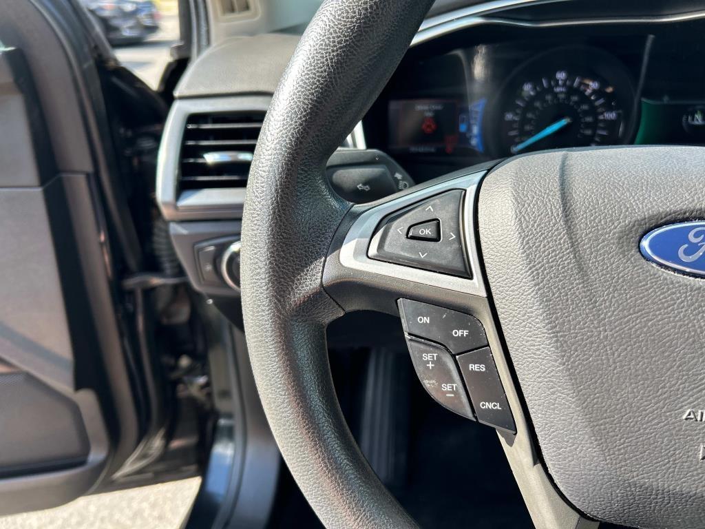 Ford Fusion Hybrid  2014