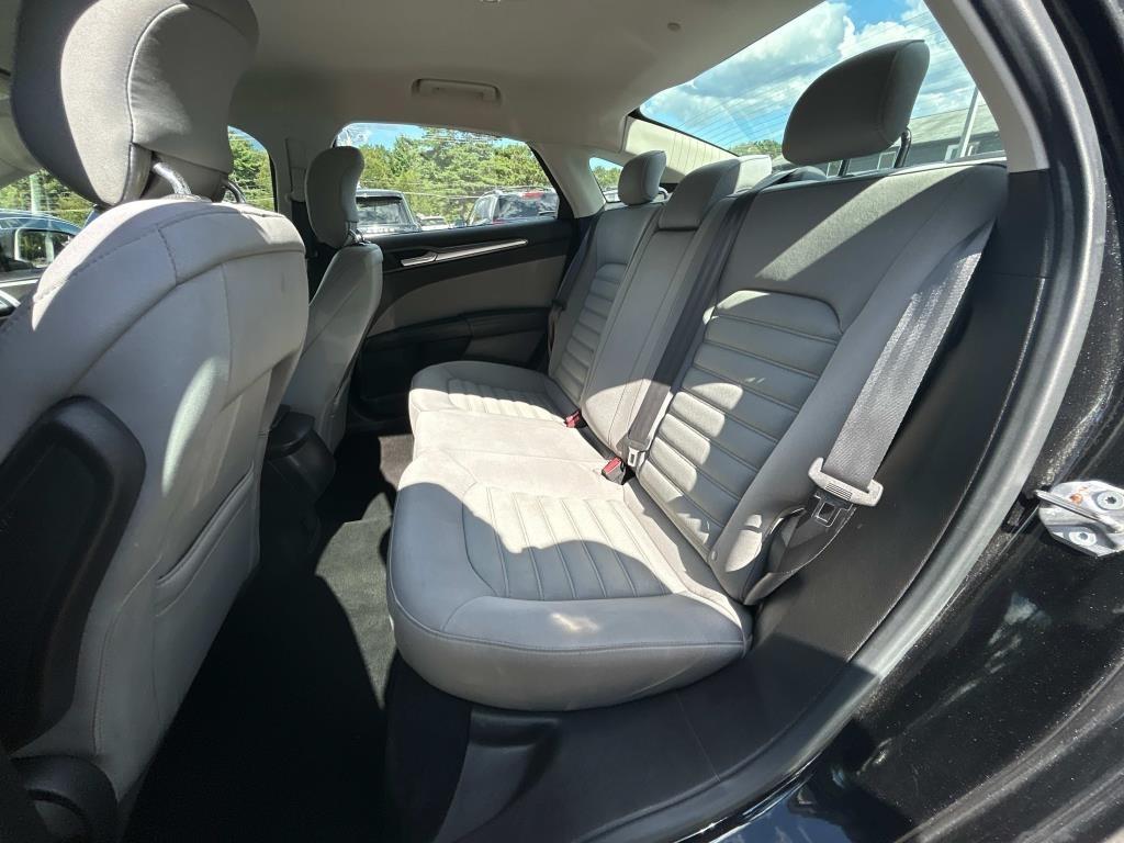 Ford Fusion Hybrid  2014