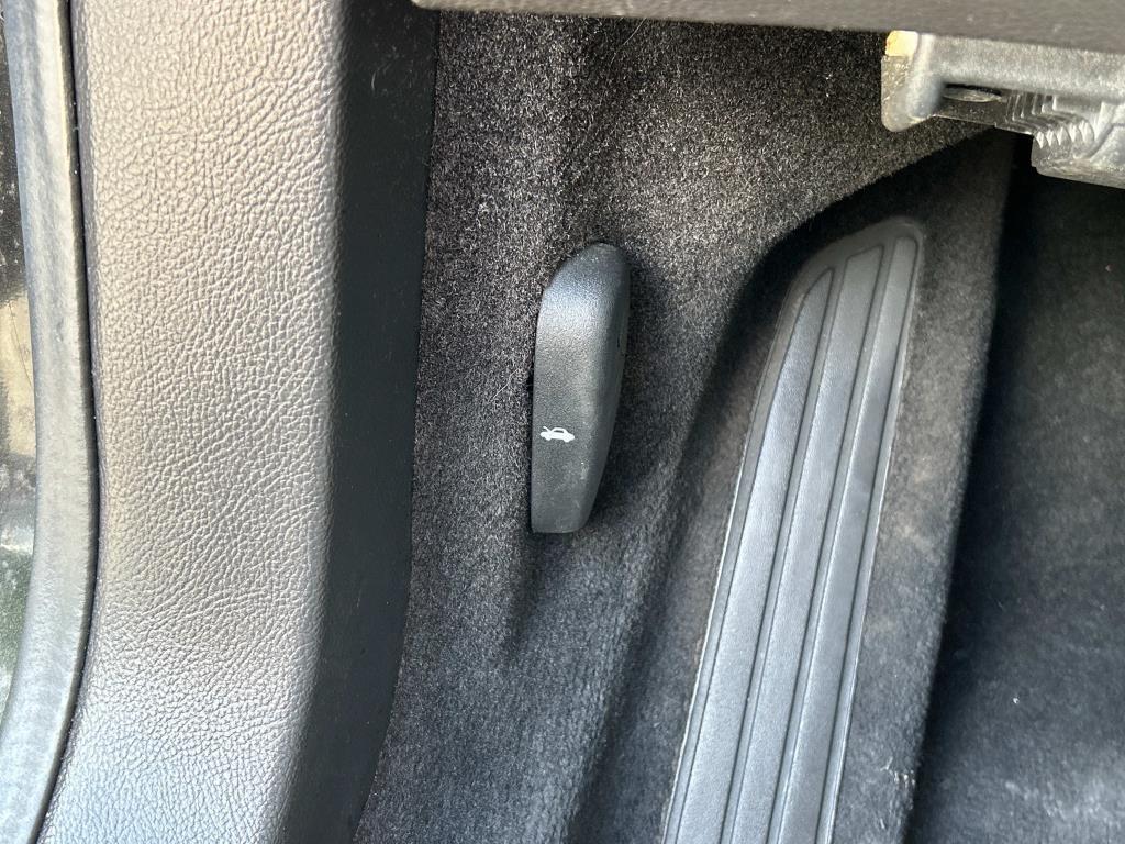 Ford Fusion Hybrid  2014