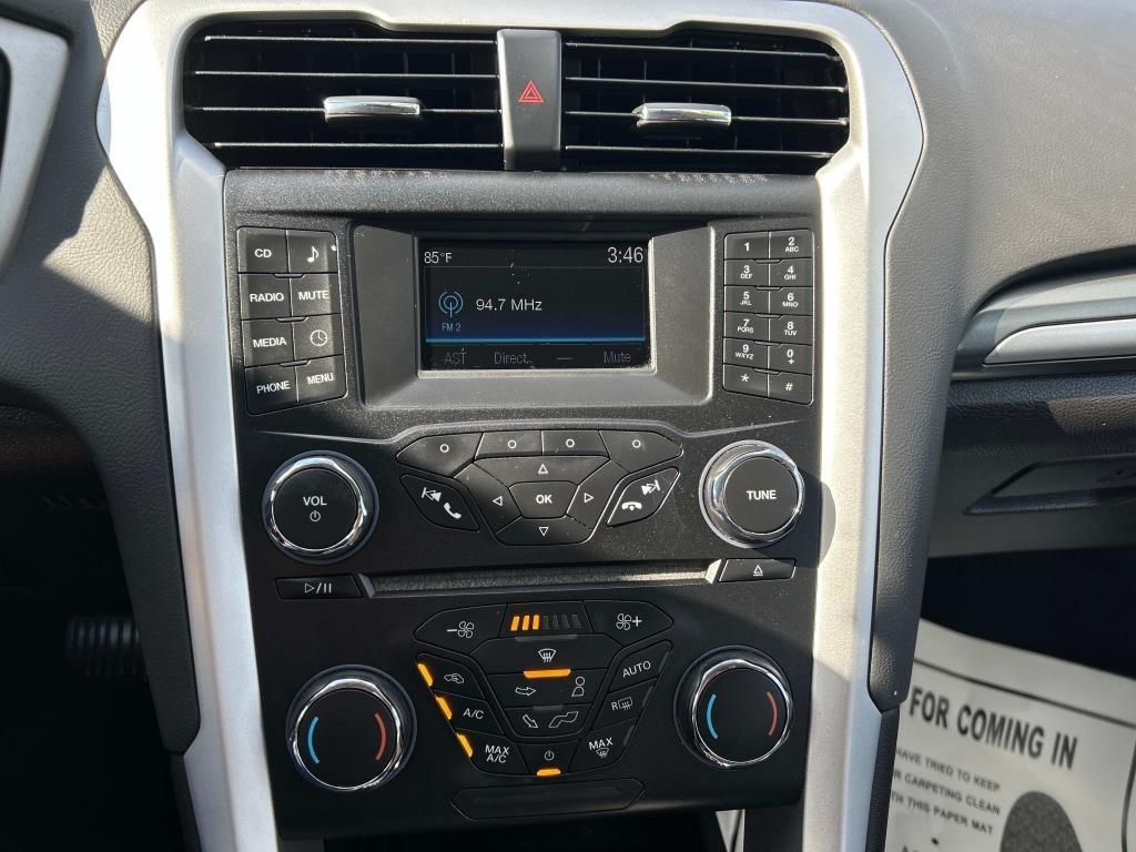 Ford Fusion Hybrid  2014