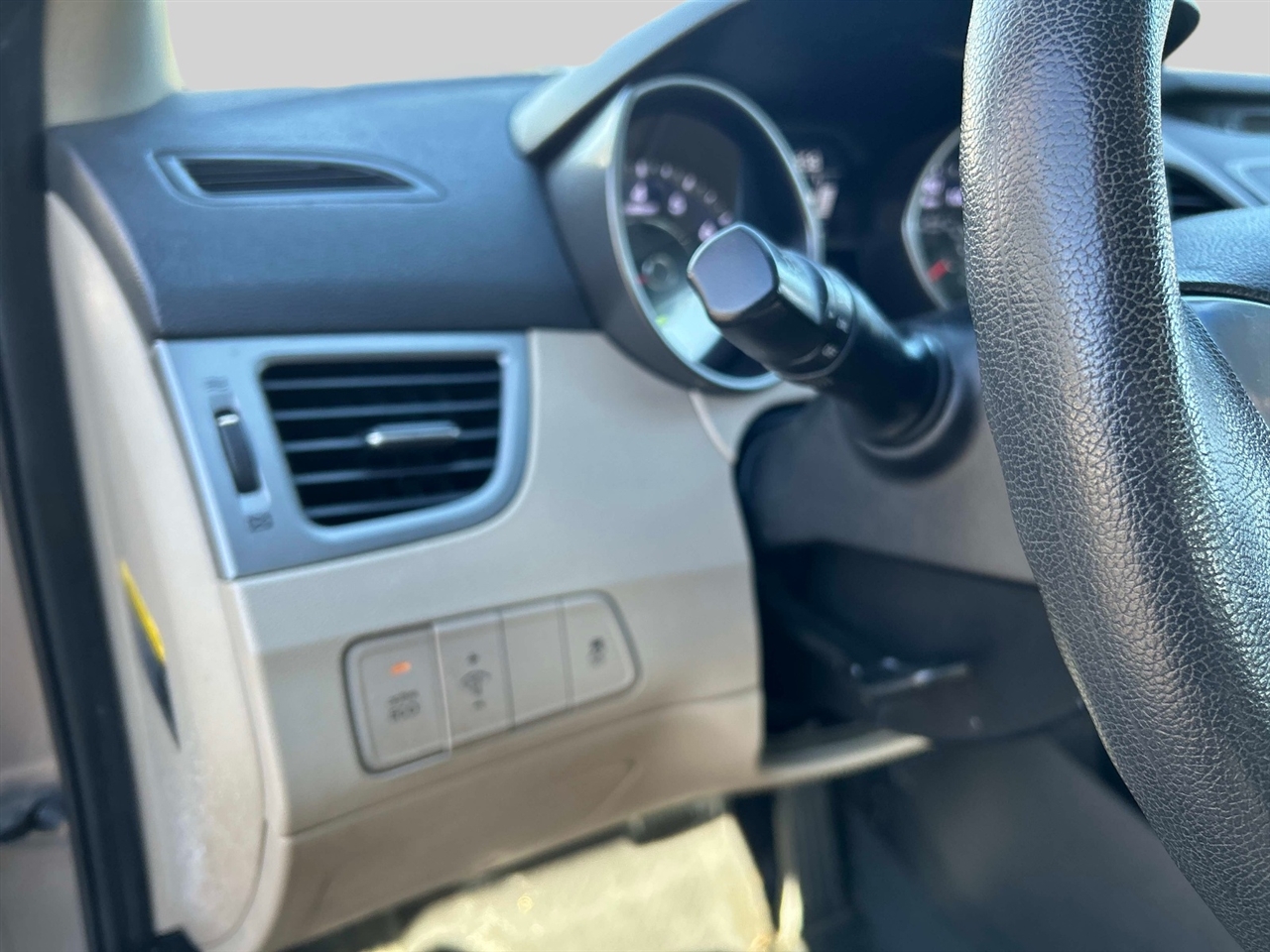 Hyundai Elantra  2016