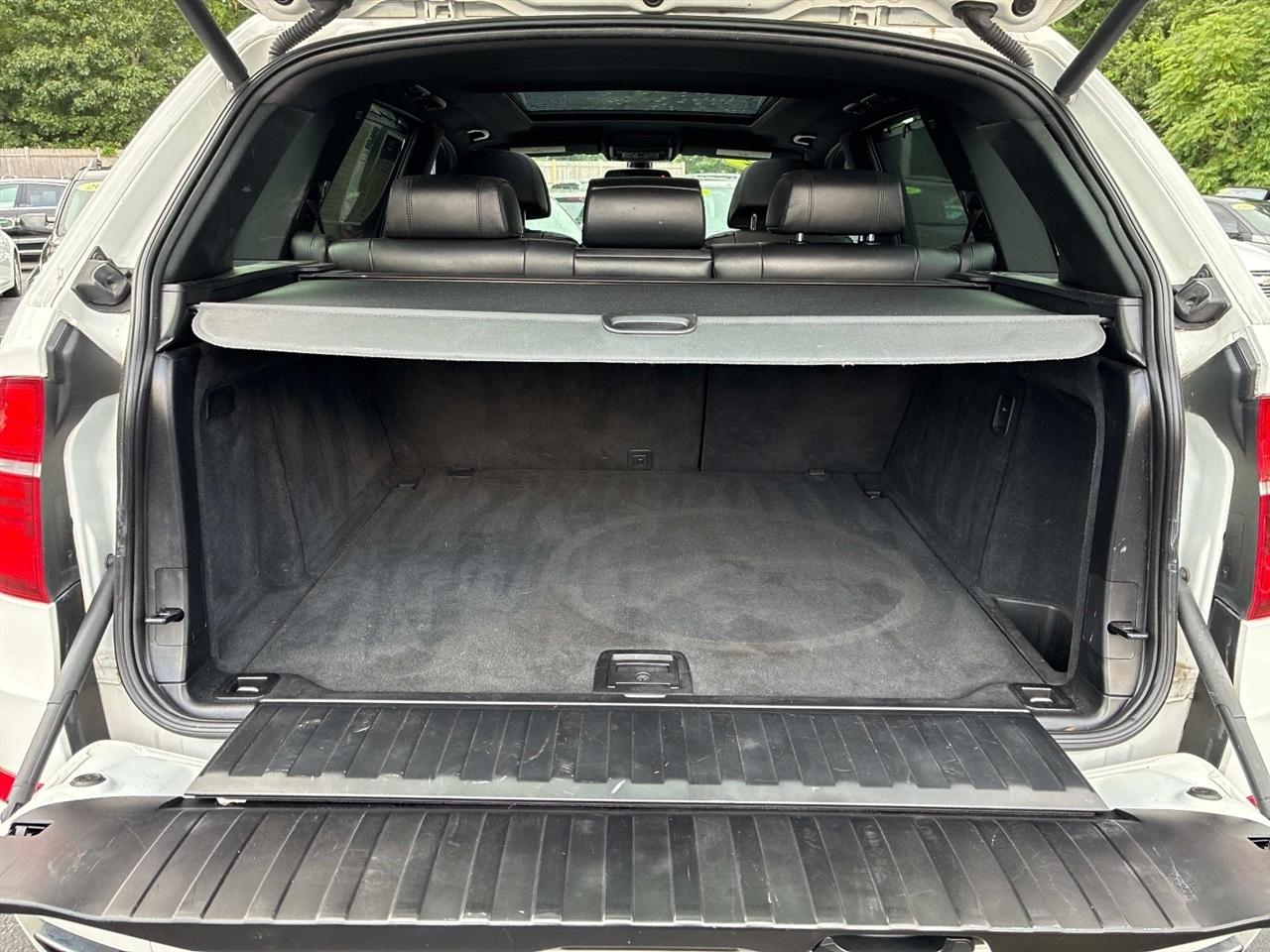 BMW X5 AWD 4dr 50i 2012