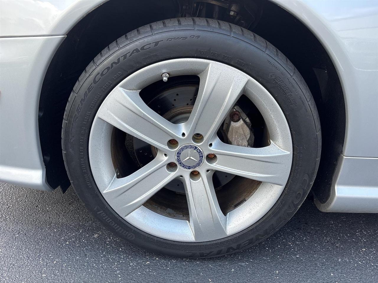 Mercedes-Benz SL-Class  2009