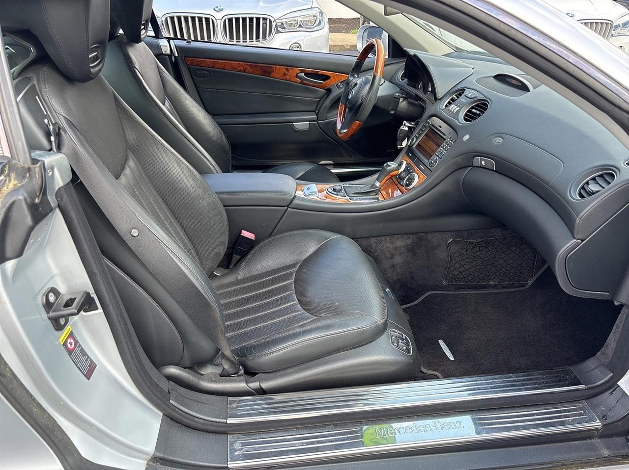 Mercedes-Benz SL-Class  2009