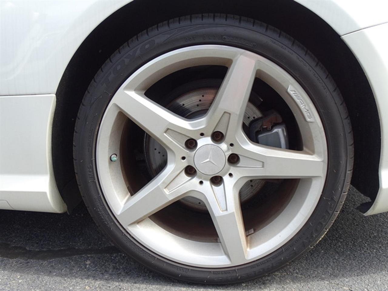 Mercedes-Benz SL-Class  2013