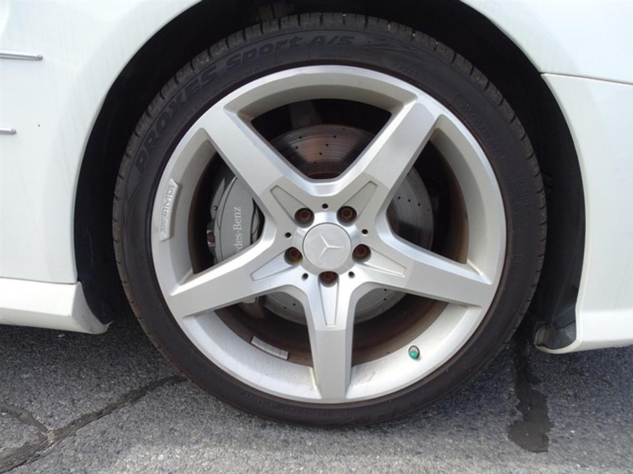 Mercedes-Benz SL-Class  2013