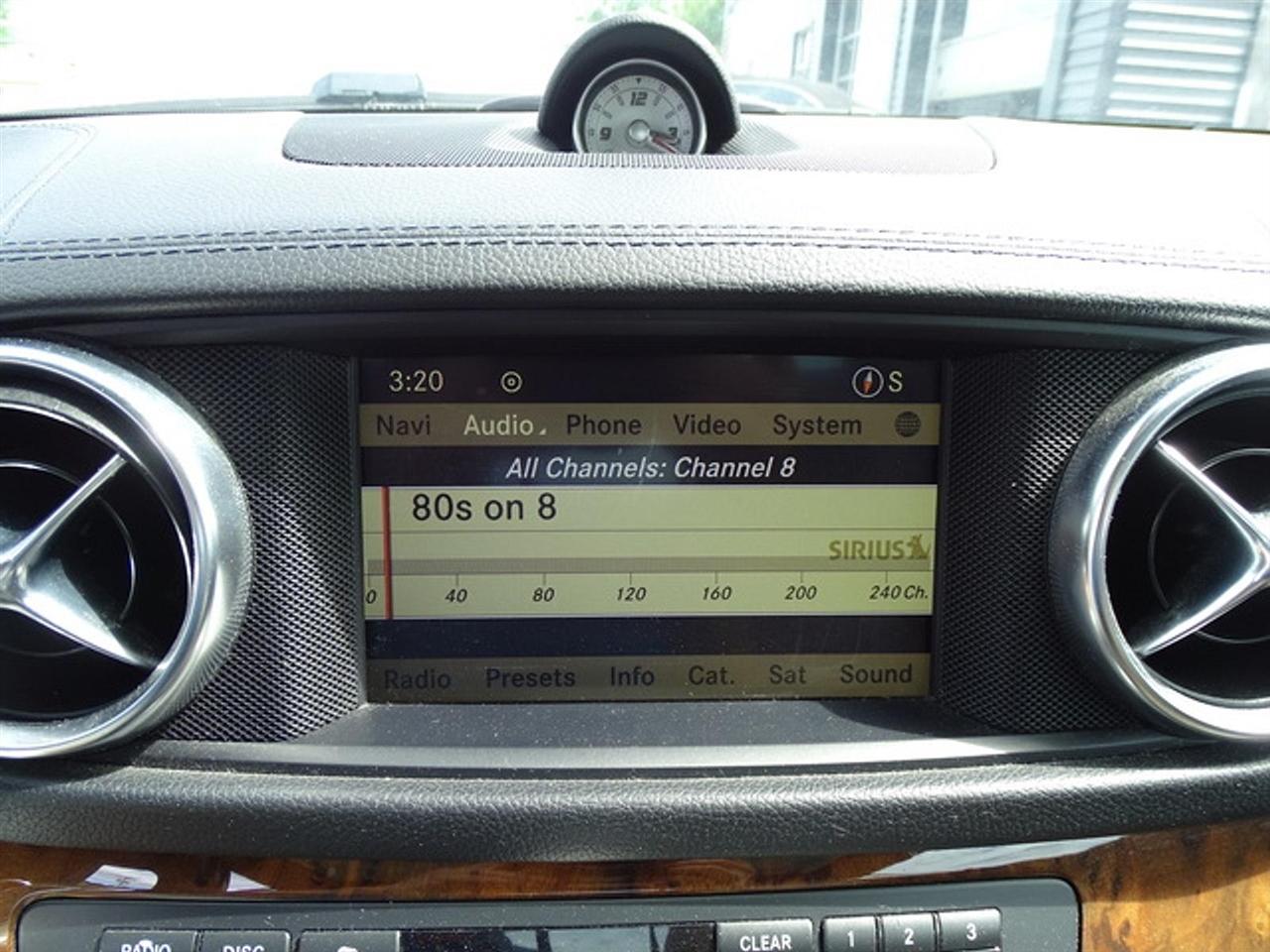 Mercedes-Benz SL-Class  2013