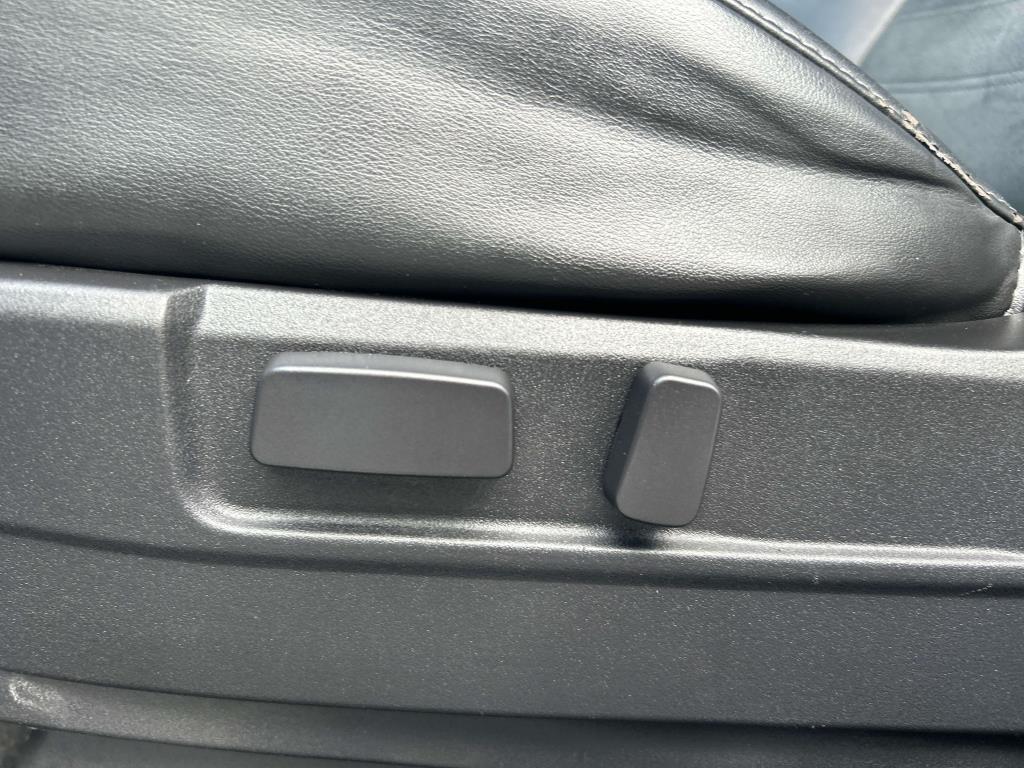 Mitsubishi Outlander  2019