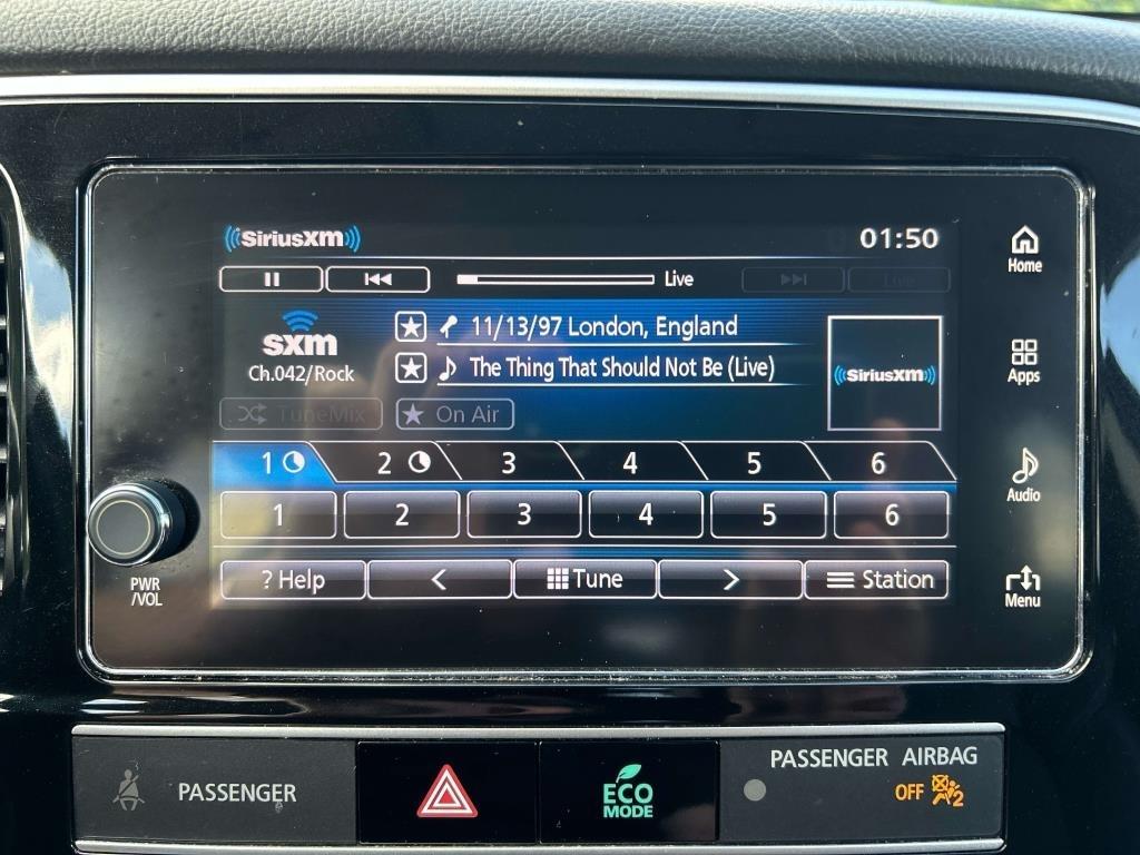 Mitsubishi Outlander  2019