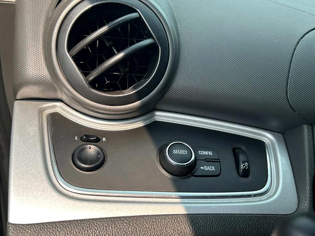 2015 Chevrolet Spark EV LT photo 15