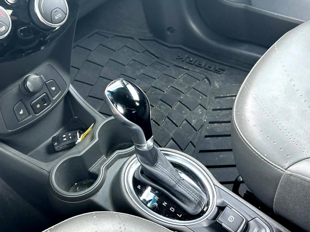2015 Chevrolet Spark EV LT photo 23