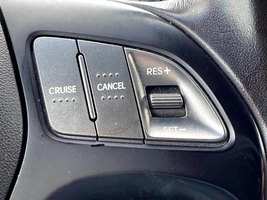 2015 Hyundai Tucson SE photo 17