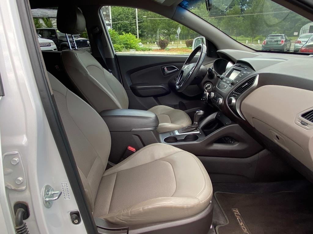 Hyundai Tucson AWD 4dr SE PZEV 2015