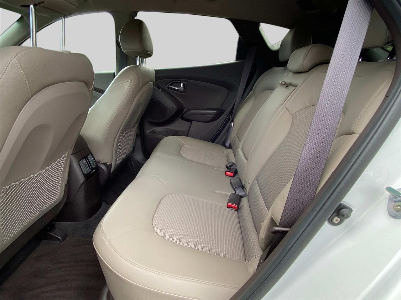 Hyundai Tucson AWD 4dr SE PZEV 2015