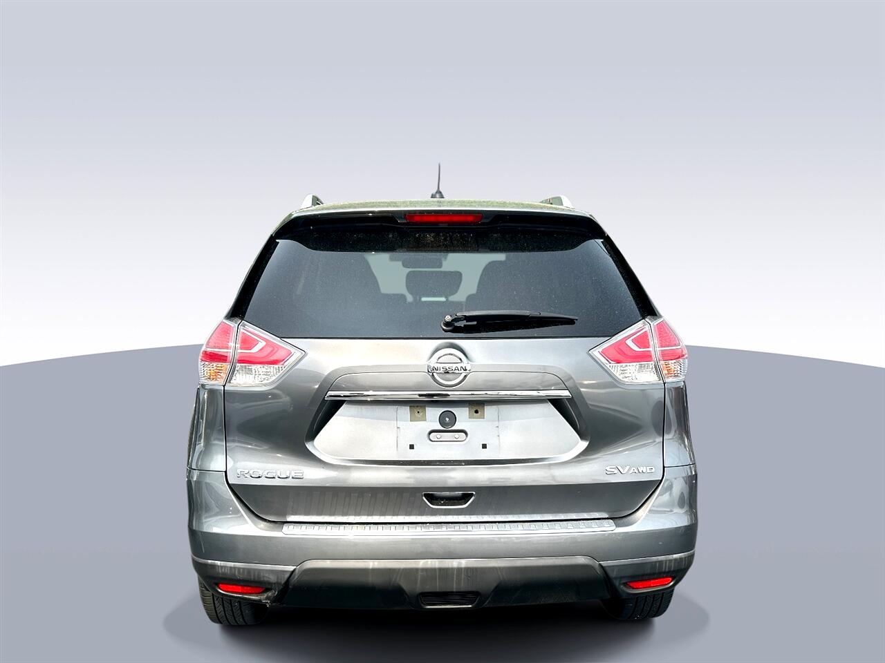 2015 Nissan Rogue SV photo 3