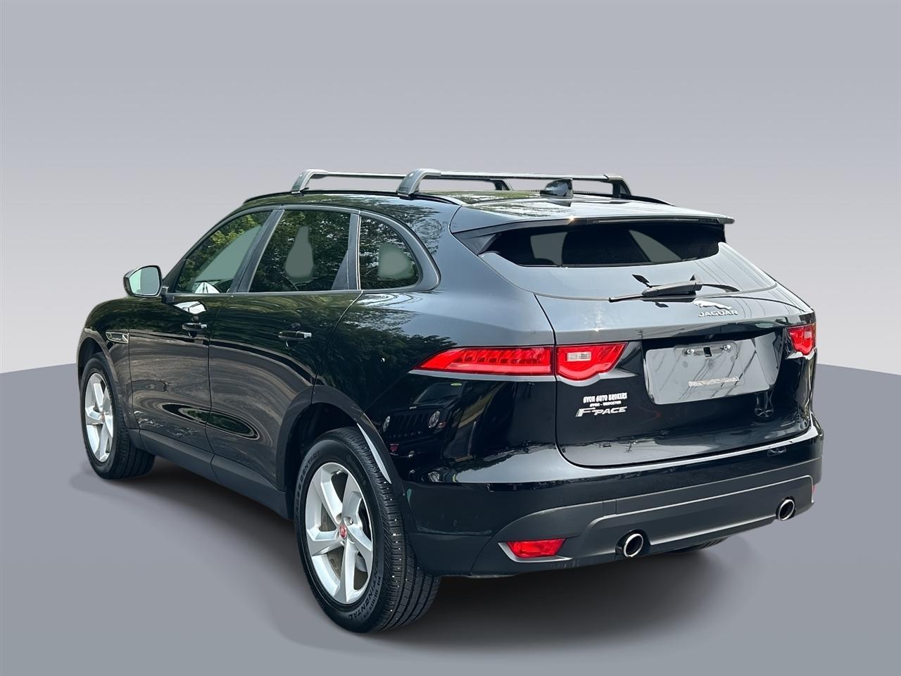 Jaguar F-Pace  2017