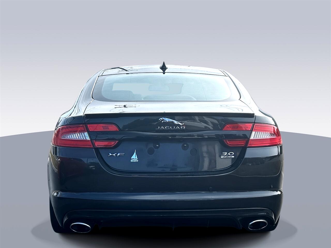 2015 Jaguar XF 3.0 AWD photo 2