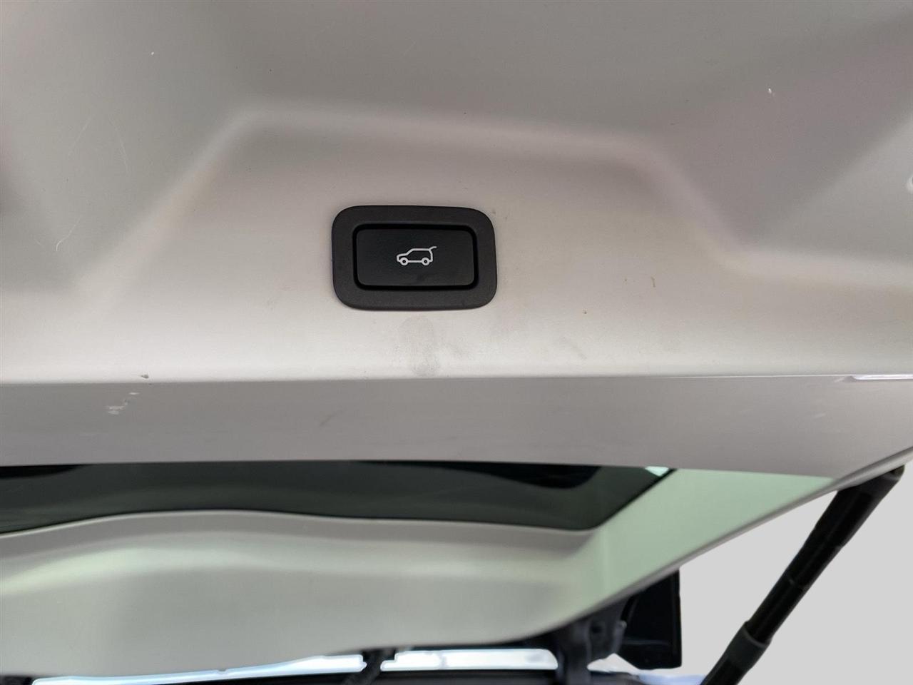 Land Rover Range Rover 4WD 4dr HSE 2014