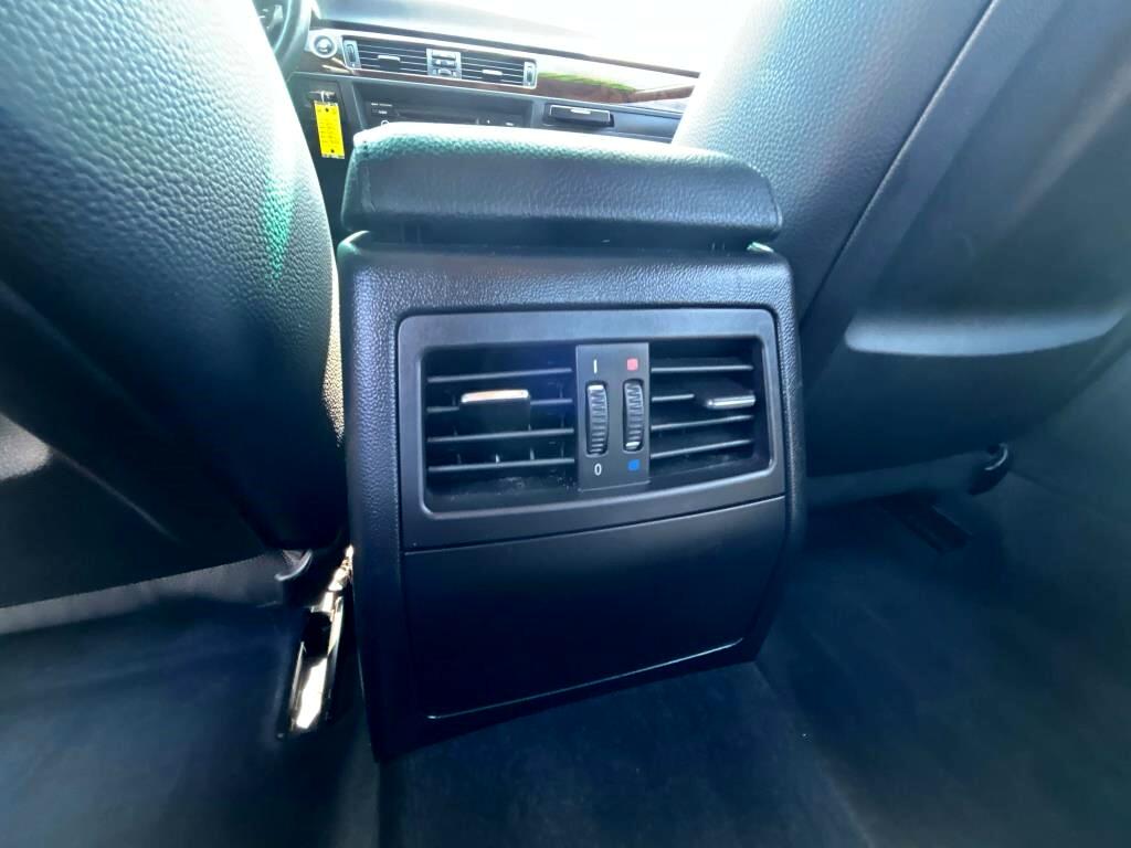 2011 Bmw 328i xDrive SULEV photo 12