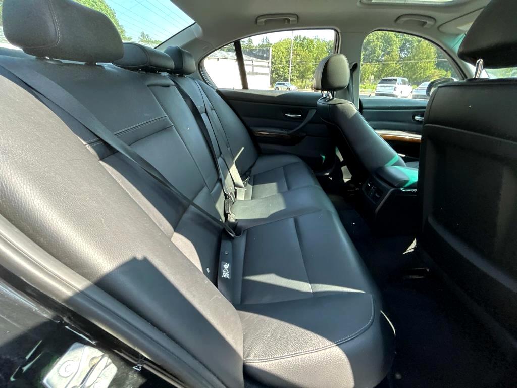 2011 Bmw 328i xDrive SULEV photo 14
