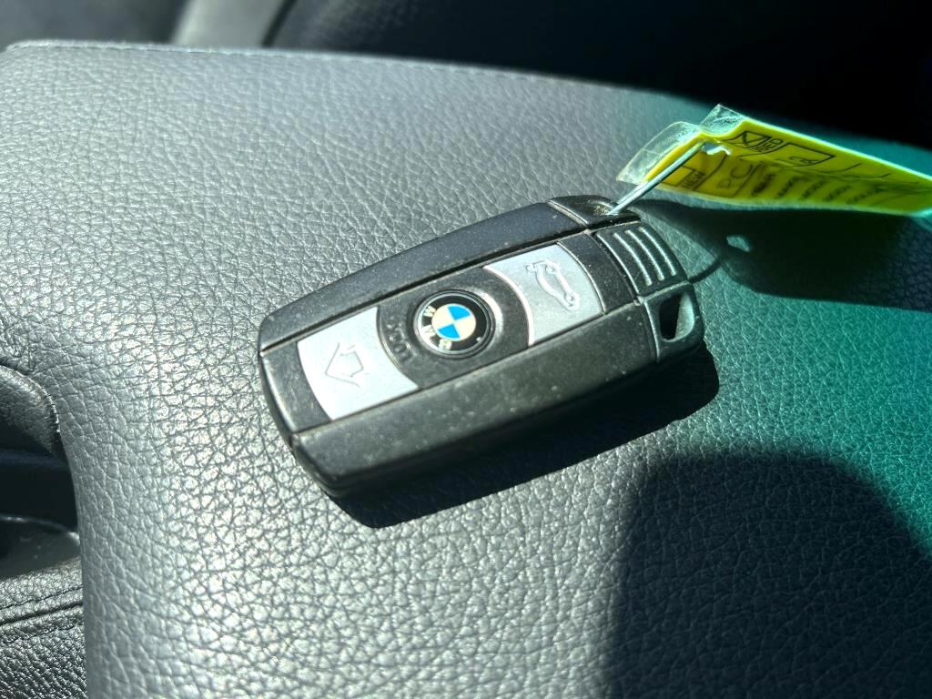 2011 Bmw 328i xDrive SULEV photo 30