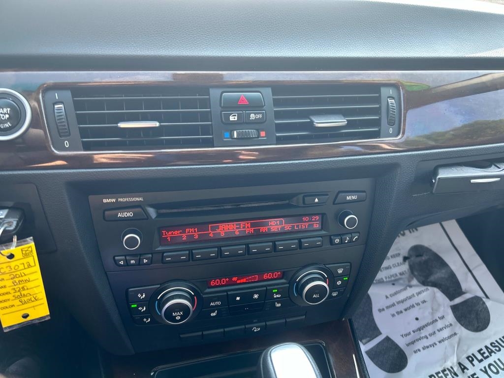 2011 BMW 3-Series 4dr Sdn 328i xDrive AWD SULEV