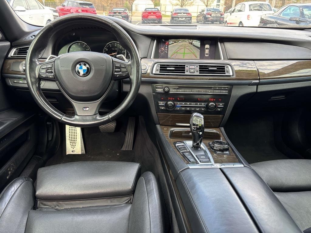 BMW Alpina B7  2015